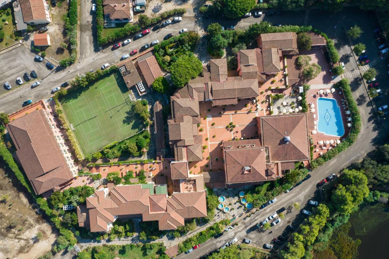 Nicolaus Club Torre Moresca Orosei Exteriör bild