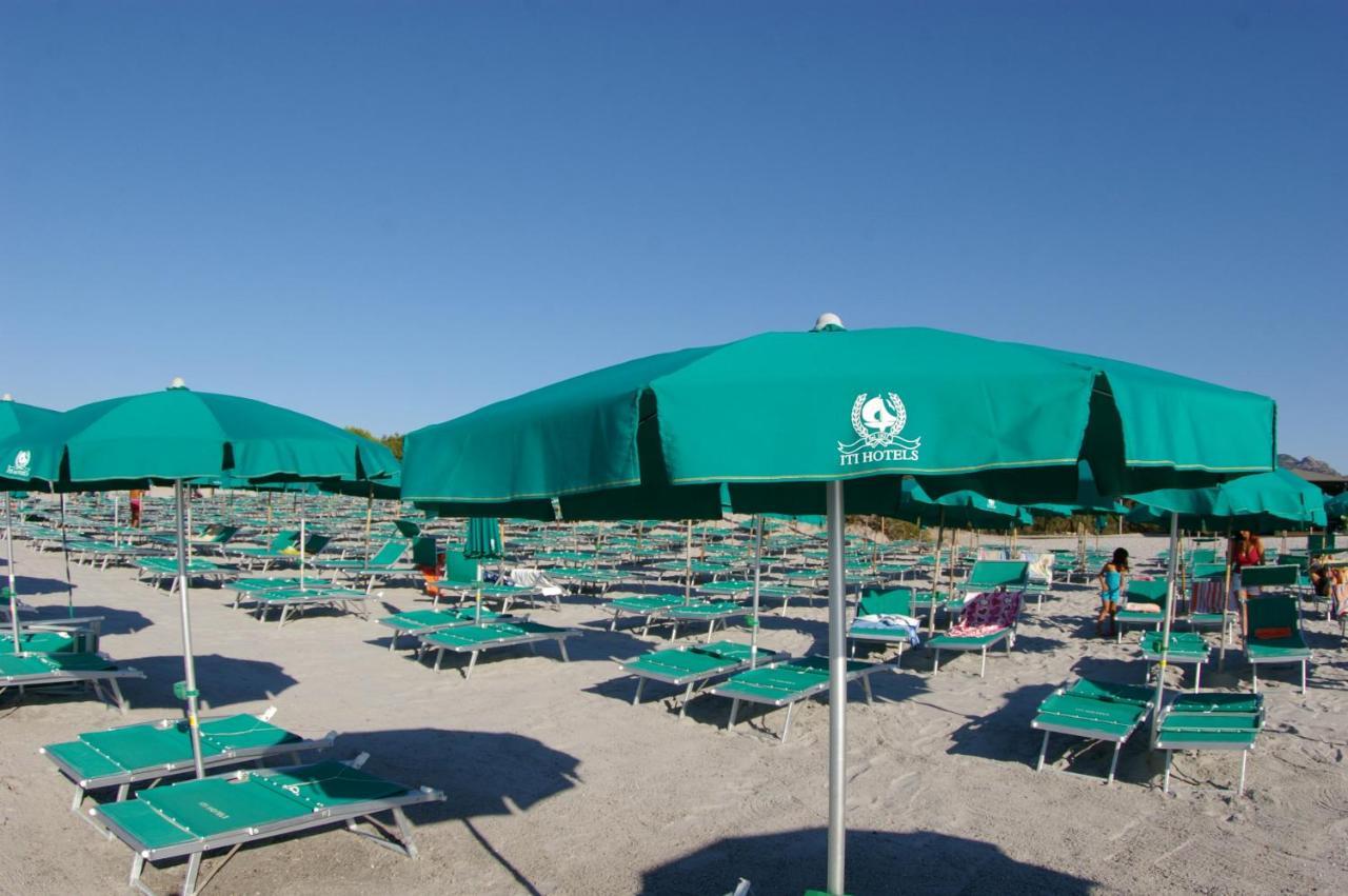 Nicolaus Club Torre Moresca Orosei Exteriör bild